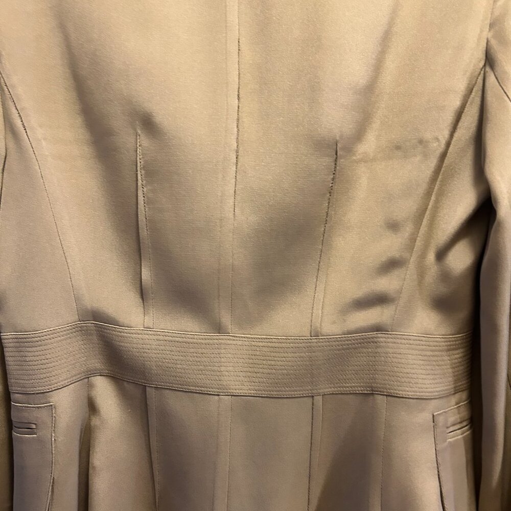Blazer - Picture 4 of 8